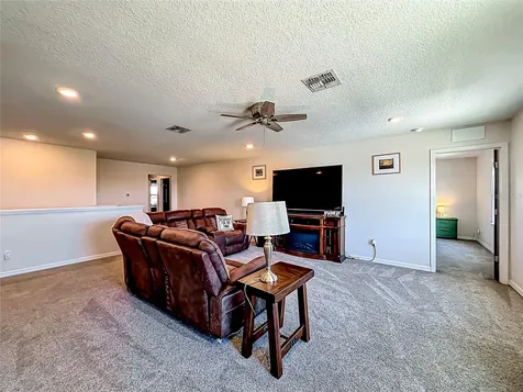2323 Nuthatch Street St Cloud FL 34771