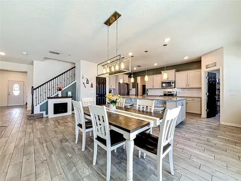2323 Nuthatch Street St Cloud FL 34771