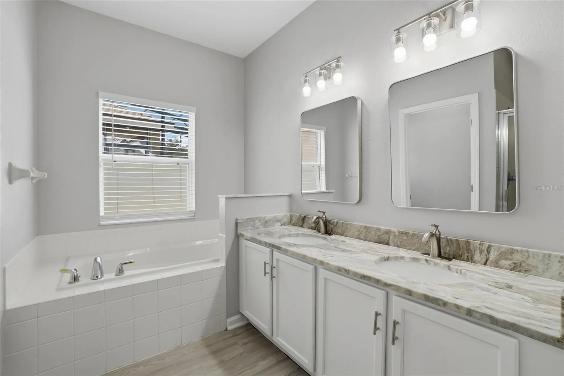 14638 Grand Cove Drive Orlando FL 32837
