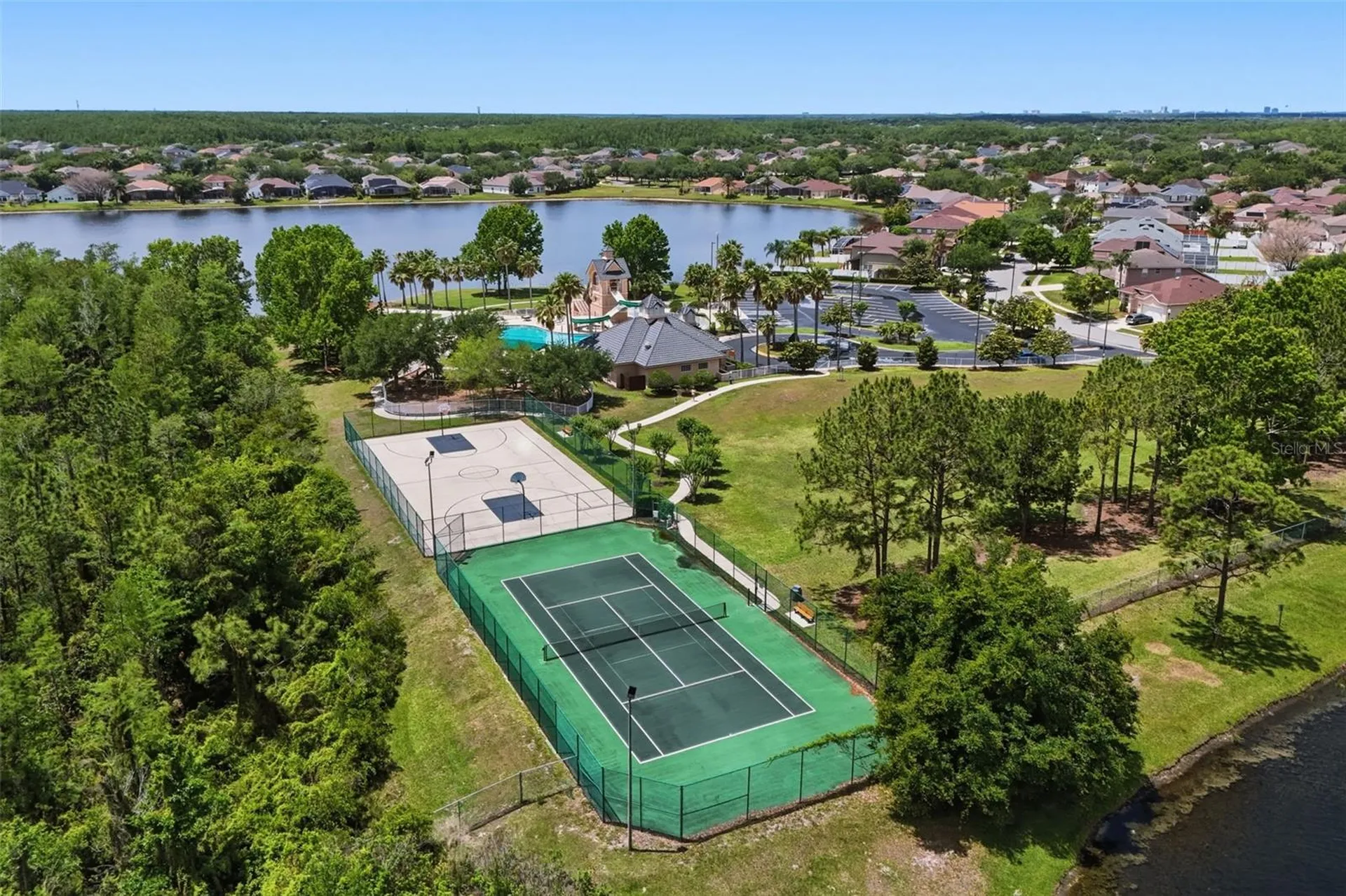 14638 Grand Cove Drive Orlando FL 32837