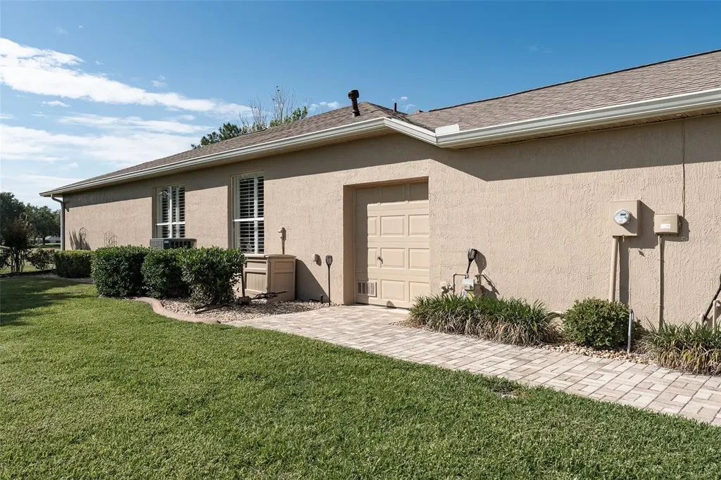 15525 SW 14th Avenue Road Ocala FL 34473
