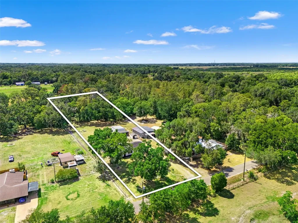 2111 Hinson Road Dover FL 33527