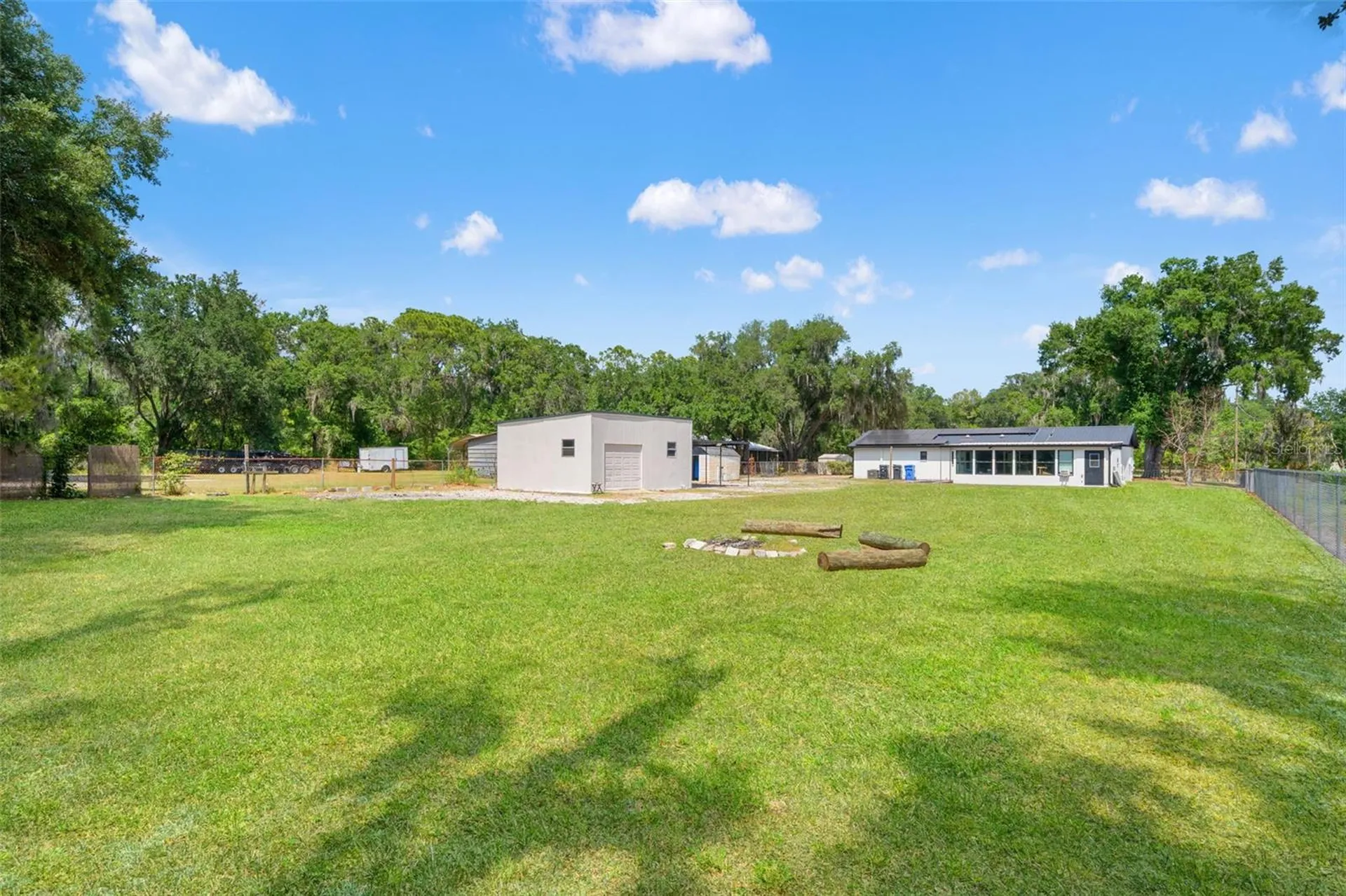 2111 Hinson Road Dover FL 33527