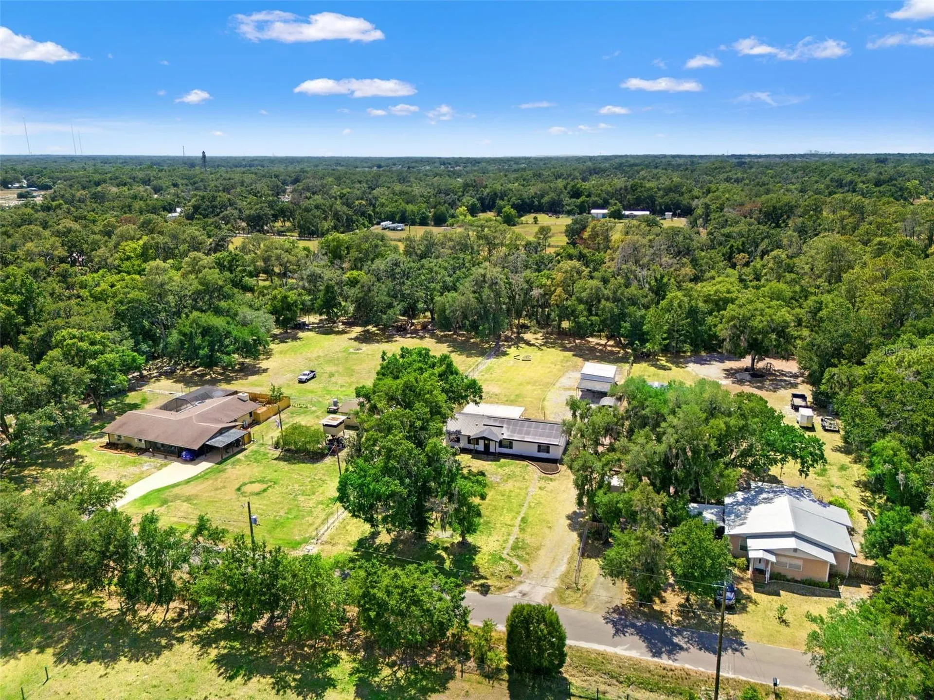 2111 Hinson Road Dover FL 33527