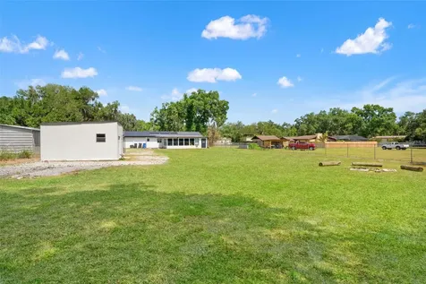 2111 Hinson Road Dover FL 33527