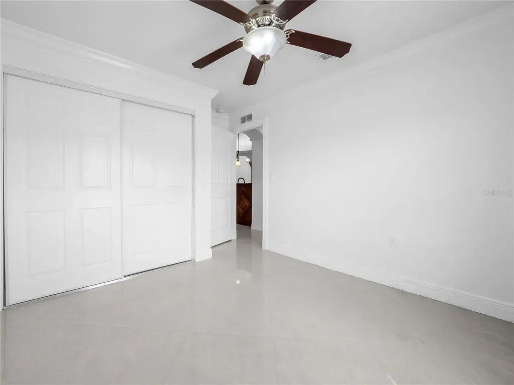 3122 W Crest Avenue Tampa FL 33614