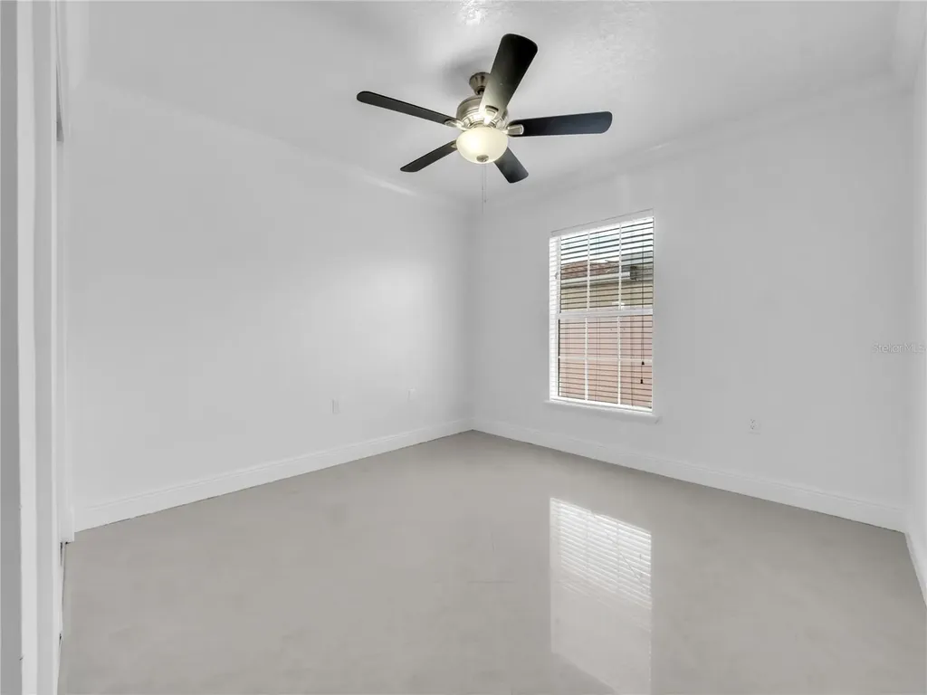 3122 W Crest Avenue Tampa FL 33614
