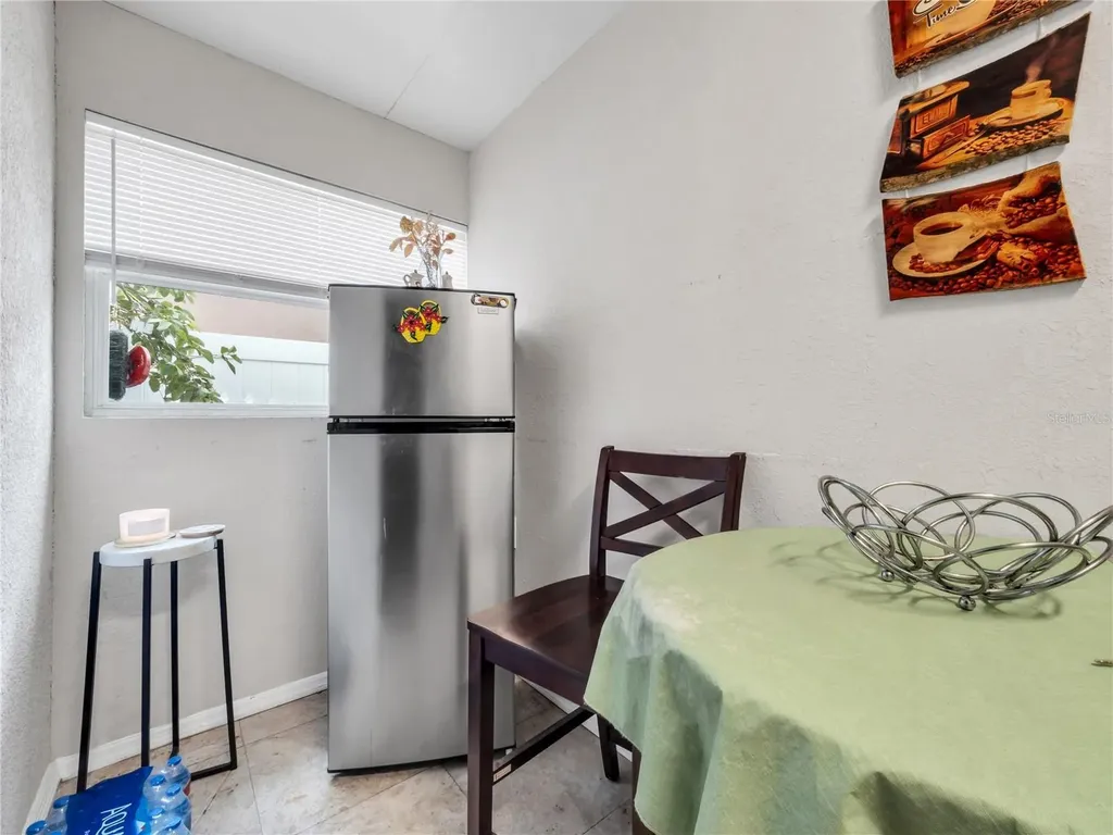 3122 W Crest Avenue Tampa FL 33614