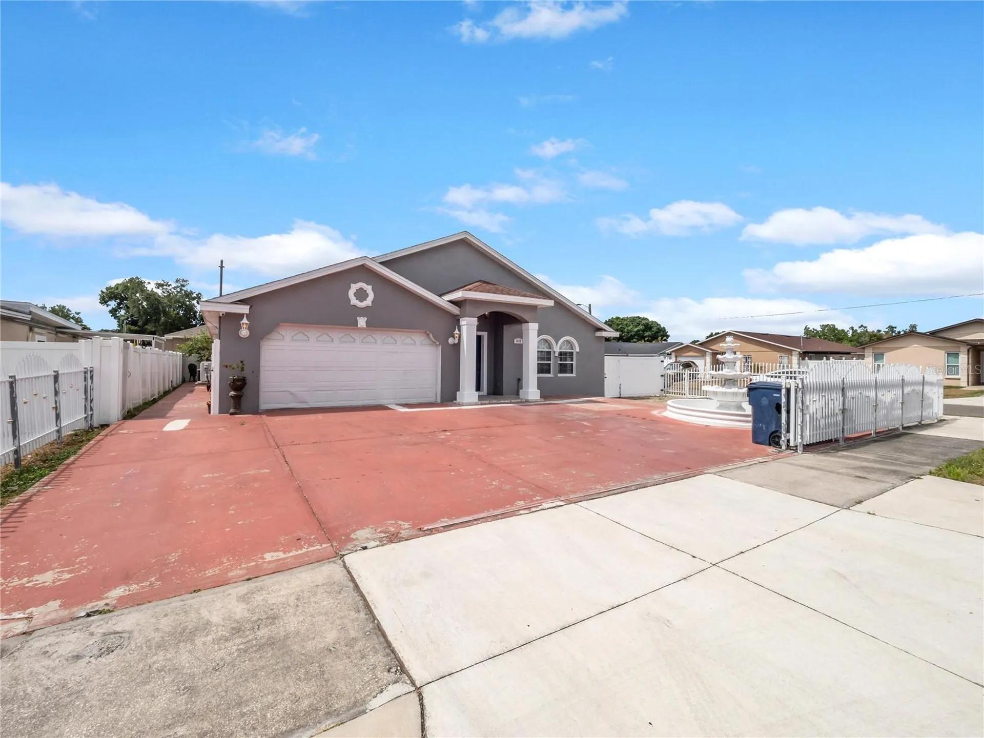3122 W Crest Avenue Tampa FL 33614
