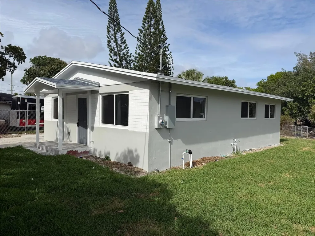 836 SW 2nd Terrace Deerfield Beach FL 33441