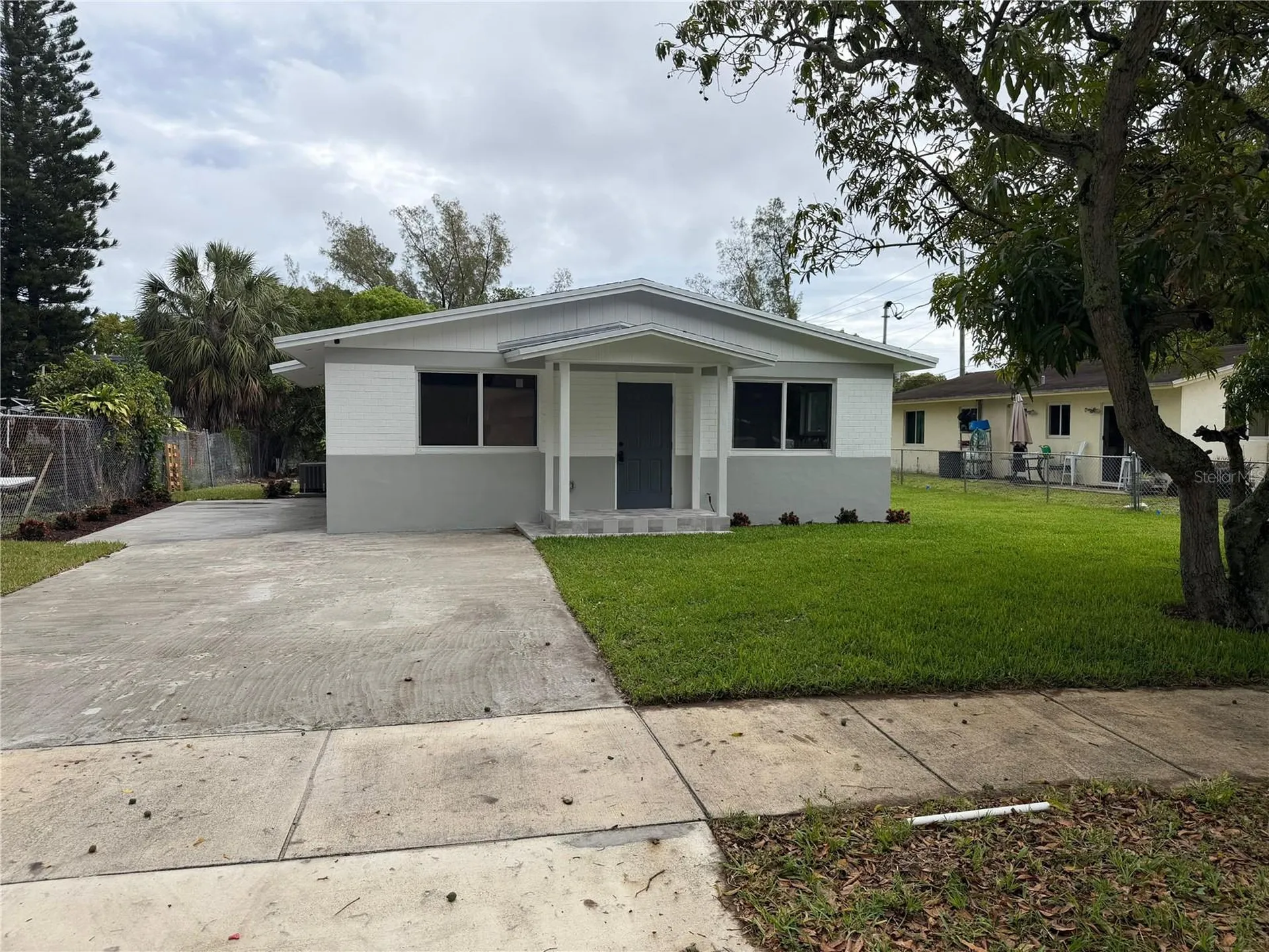 836 SW 2nd Terrace Deerfield Beach FL 33441
