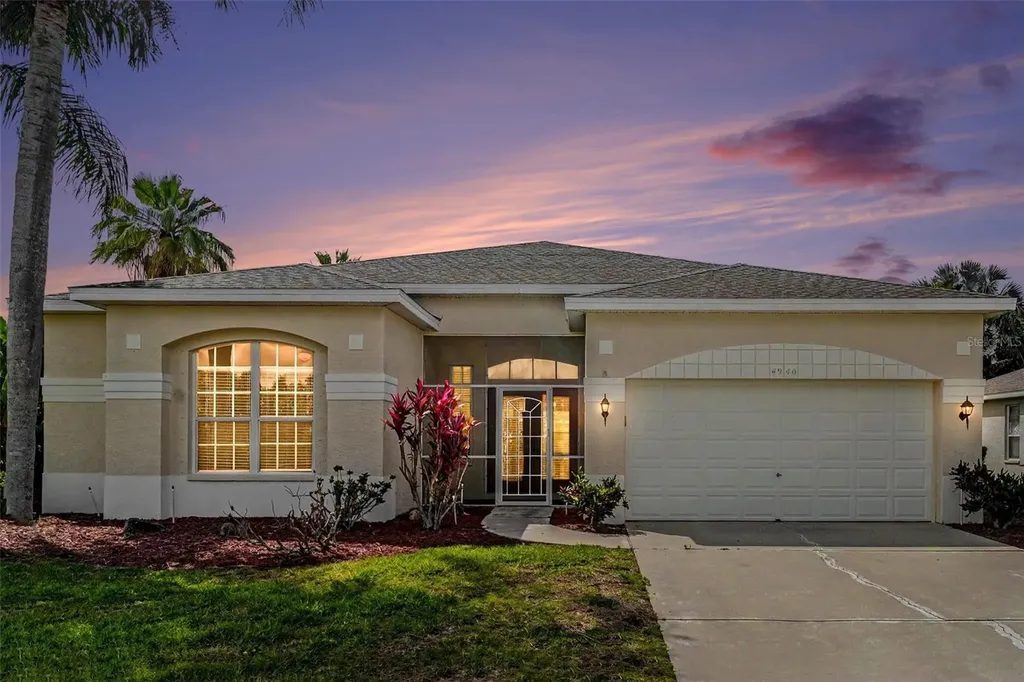 4940 Thames Lane Sarasota FL 34238