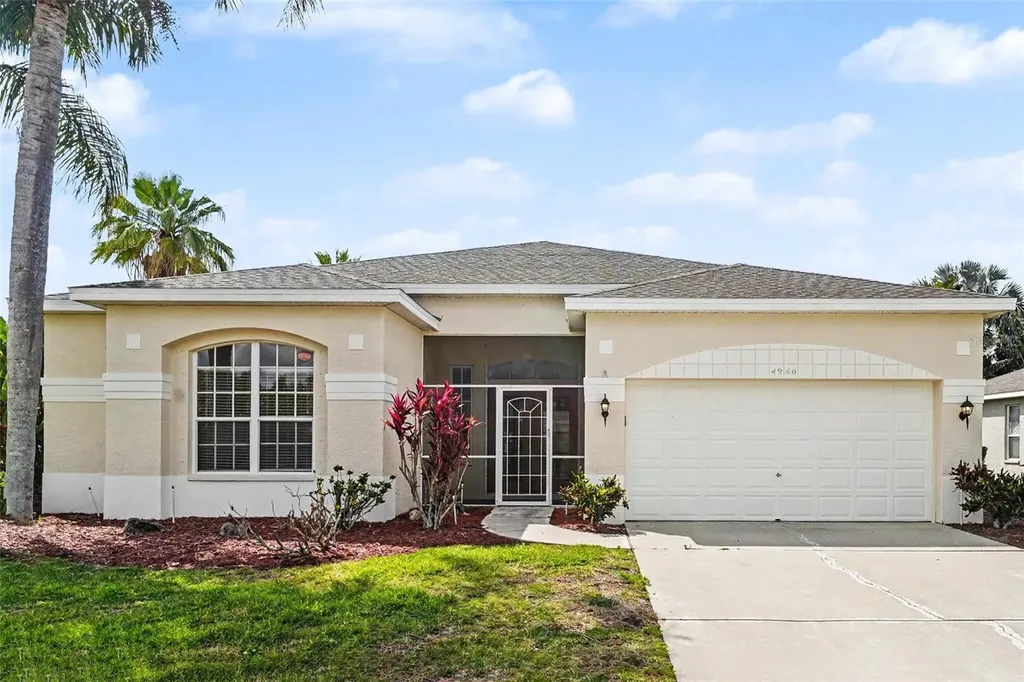 4940 Thames Lane Sarasota FL 34238