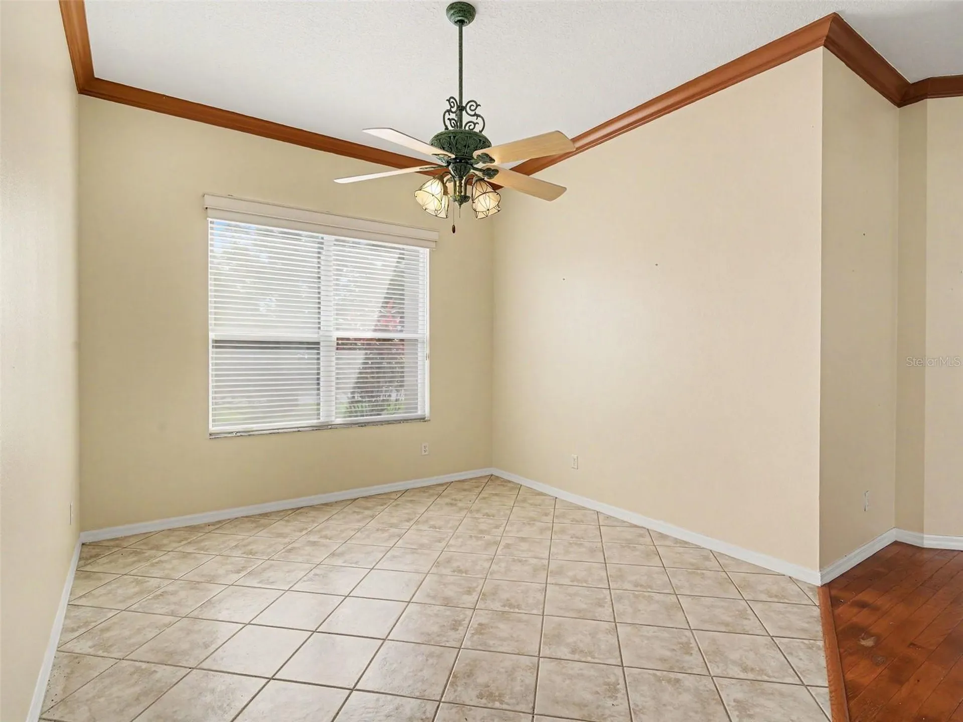 4940 Thames Lane Sarasota FL 34238