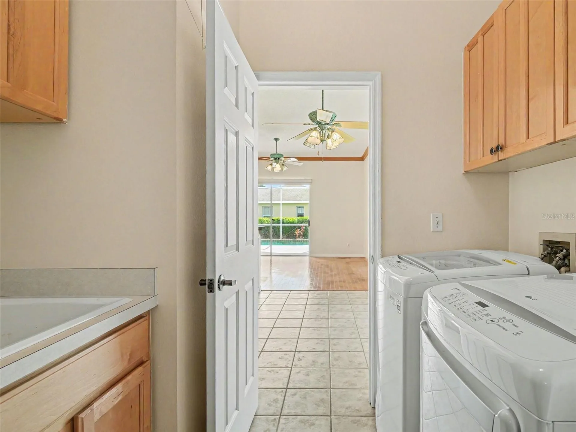 4940 Thames Lane Sarasota FL 34238