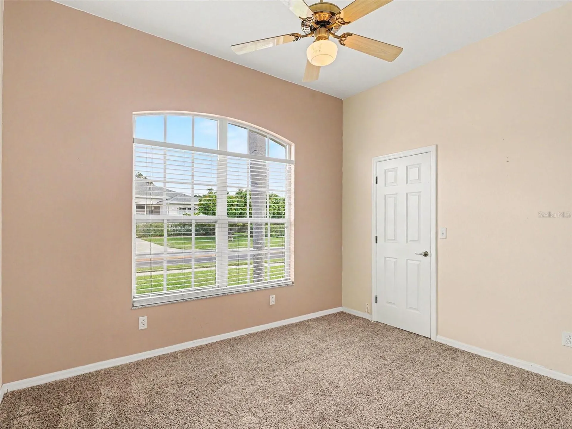 4940 Thames Lane Sarasota FL 34238