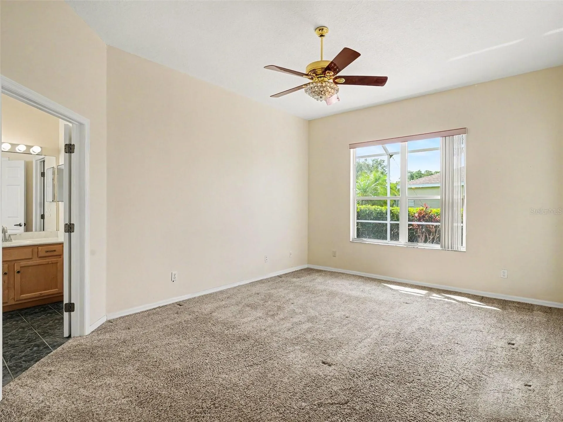 4940 Thames Lane Sarasota FL 34238
