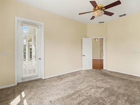 4940 Thames Lane Sarasota FL 34238