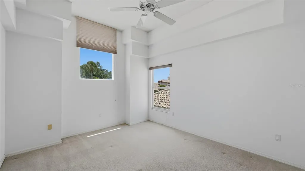 4153 Entrada Court Sarasota FL 34238