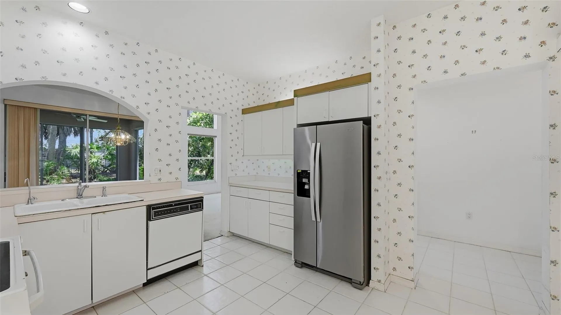 4153 Entrada Court Sarasota FL 34238