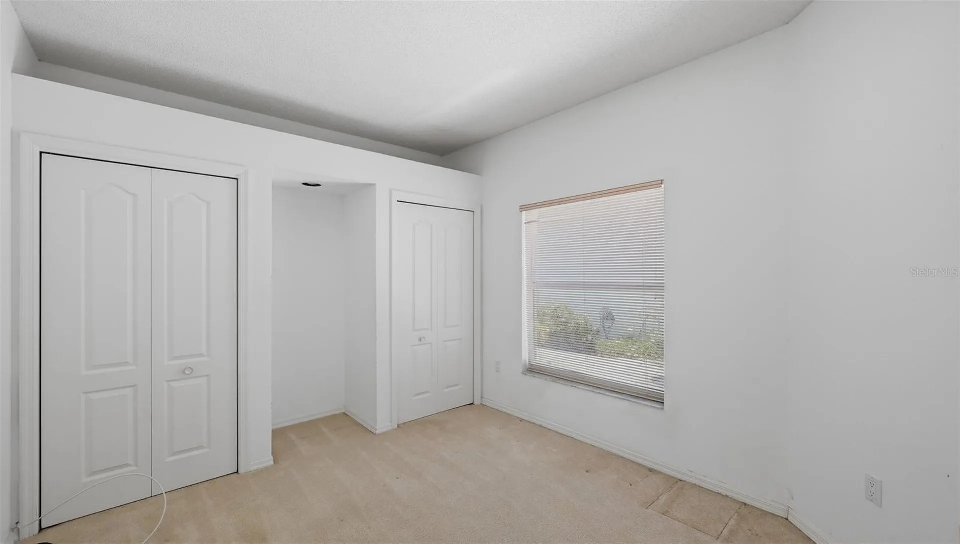 4153 Entrada Court Sarasota FL 34238