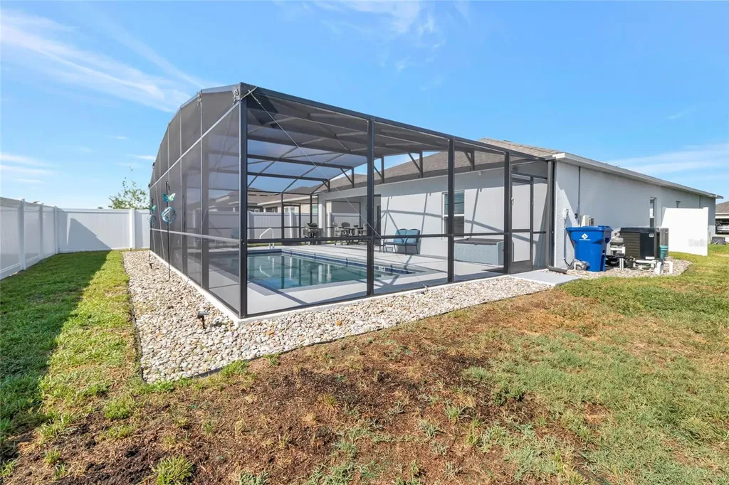 1115 Calico Pointe Circle Groveland FL 34736