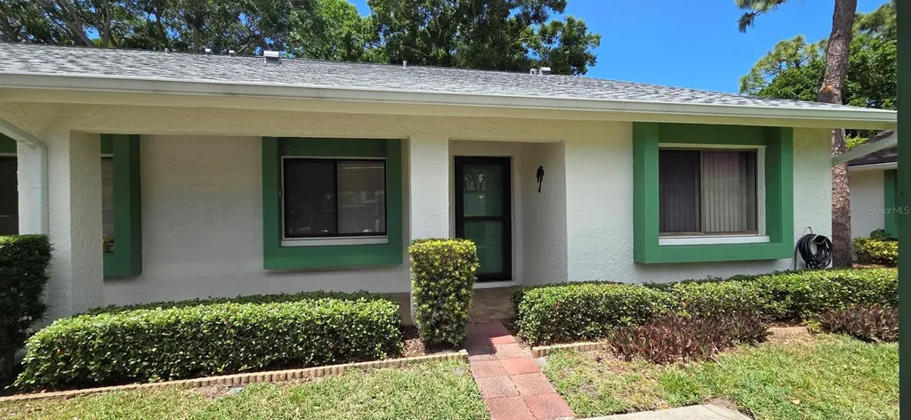 2532 Royal Pines Circle Clearwater FL 33763