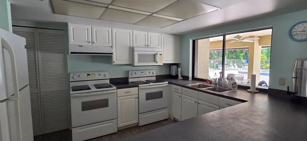 2532 Royal Pines Circle Clearwater FL 33763