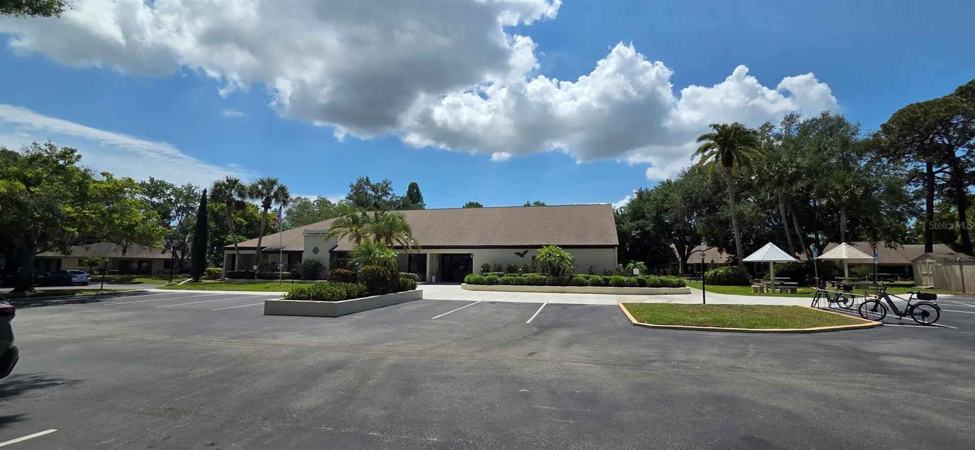 2532 Royal Pines Circle Clearwater FL 33763