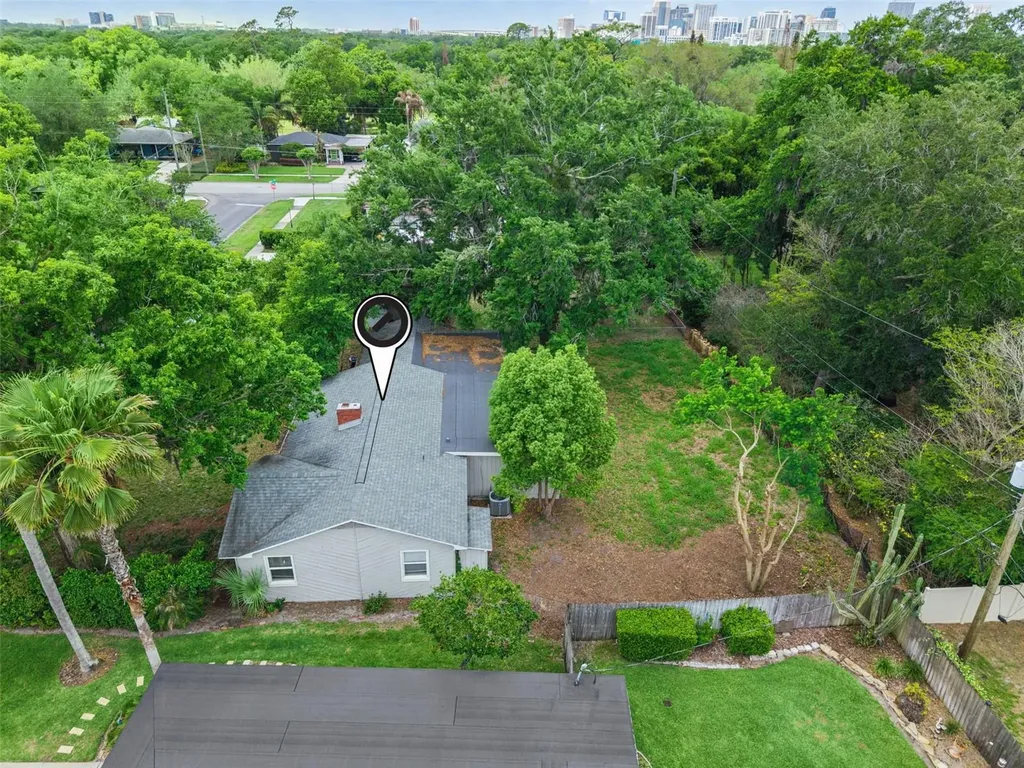 2015 Buckminster Circle Orlando FL 32803