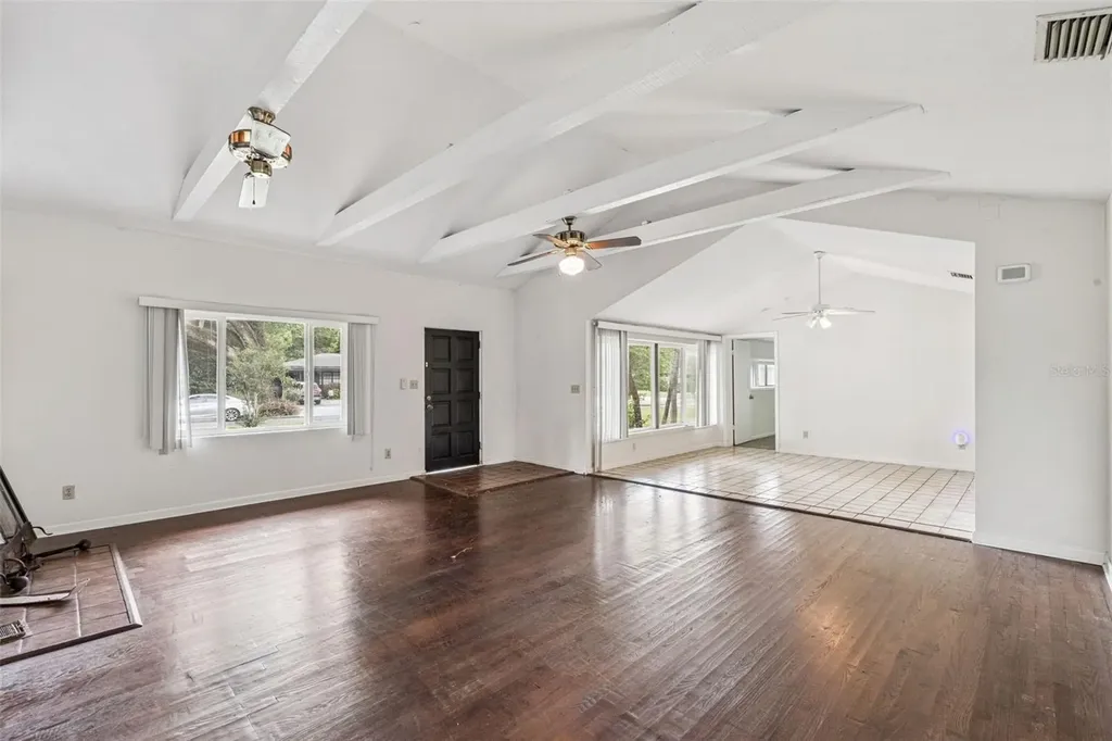 2015 Buckminster Circle Orlando FL 32803