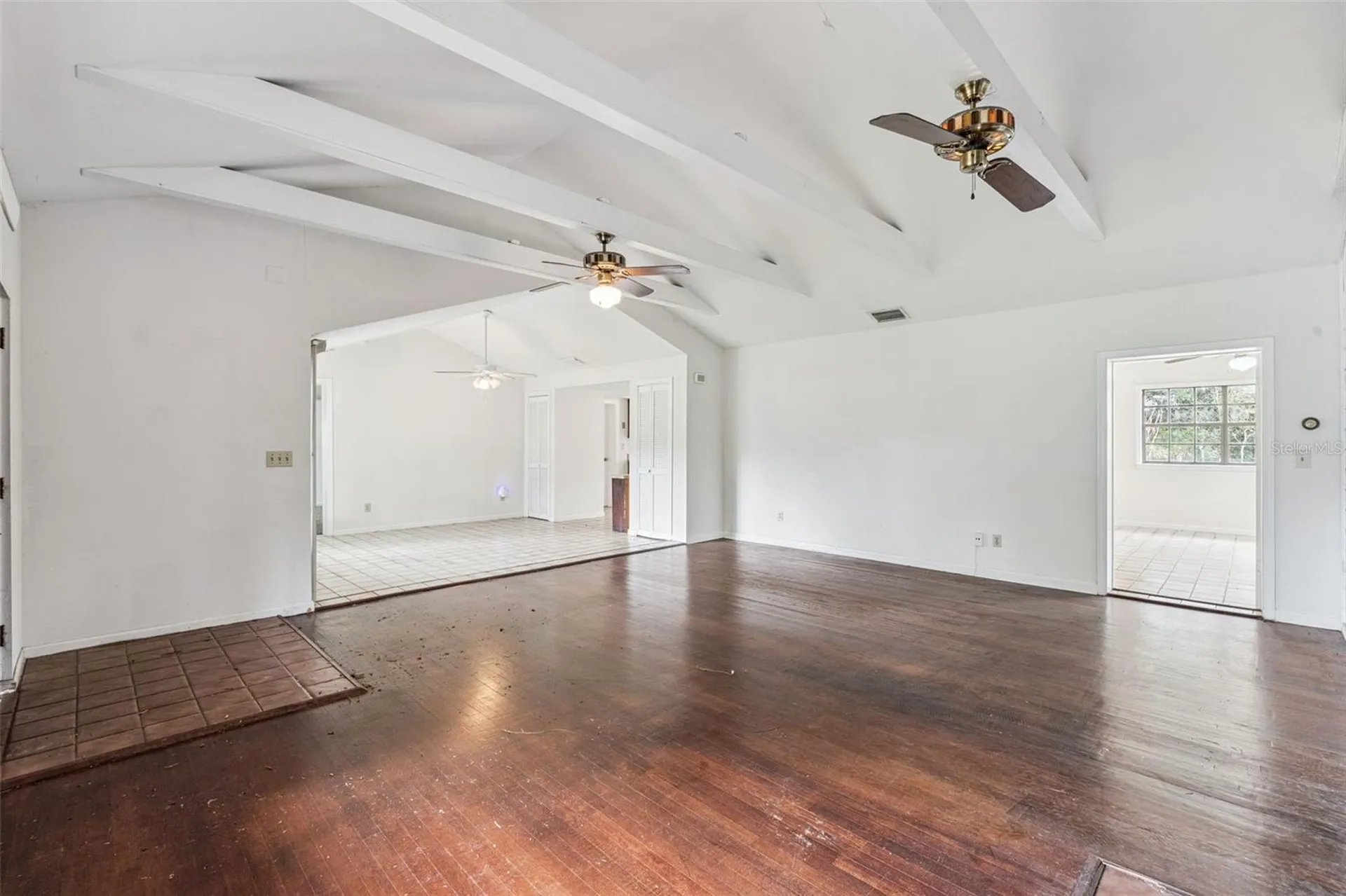 2015 Buckminster Circle Orlando FL 32803