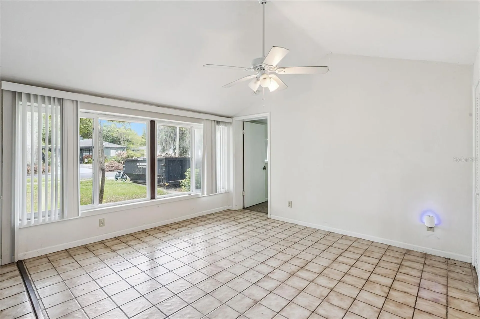 2015 Buckminster Circle Orlando FL 32803