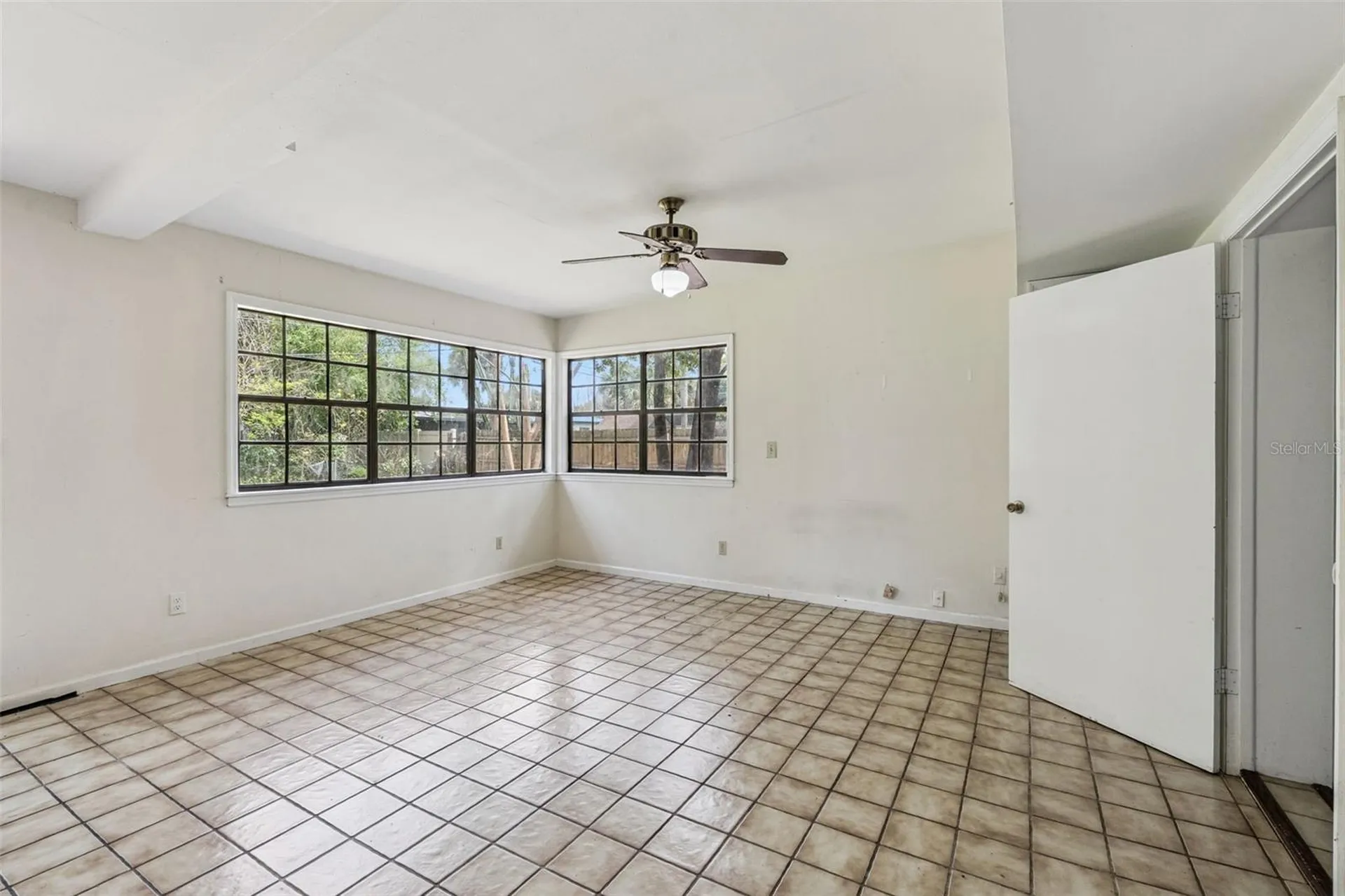 2015 Buckminster Circle Orlando FL 32803