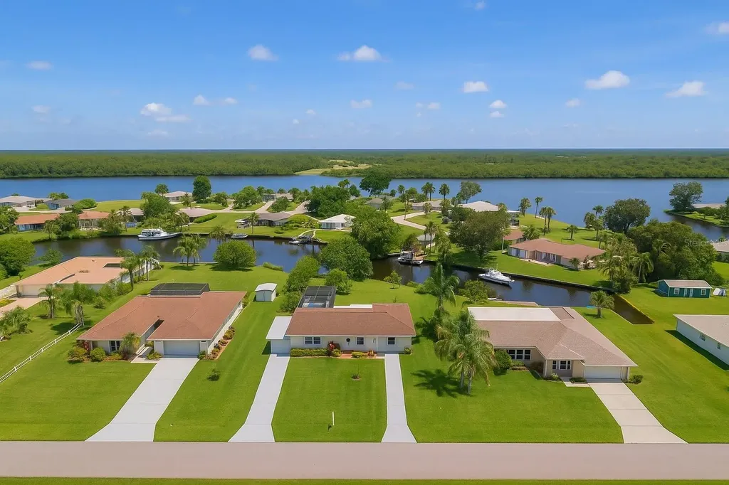 13880 Lazy Lane Fort Myers FL 33905