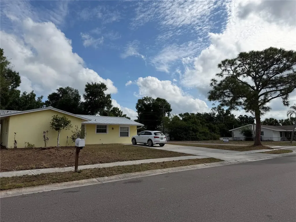 5333 Duncanwood Drive Sarasota FL 34232