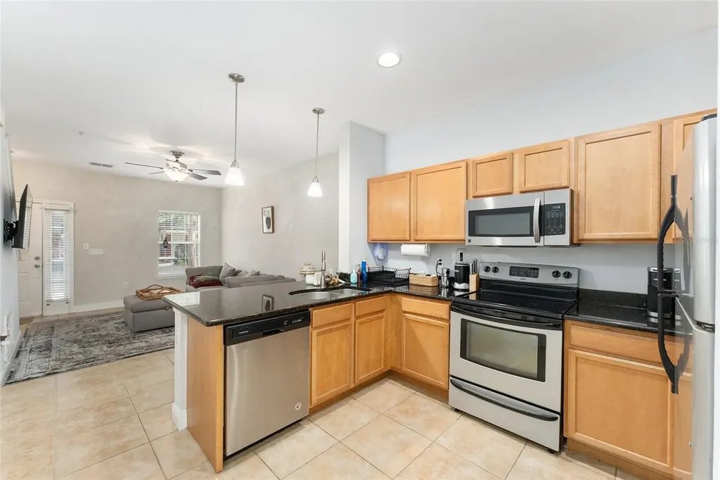 2946 SW 35th Place Gainesville FL 32608