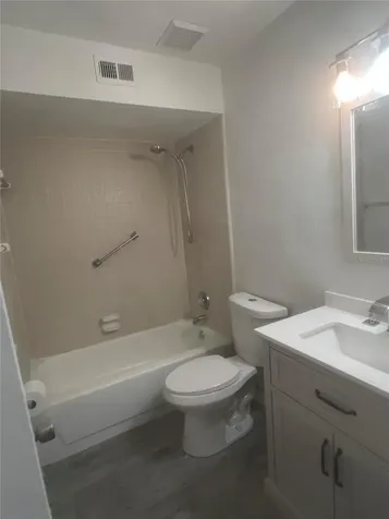 4303 SW 70th Terrace Gainesville FL 32608