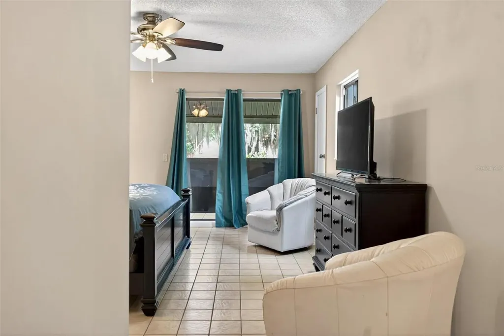 603 Waterwood Drive Yalaha FL 34797