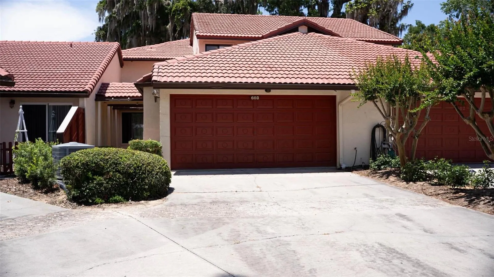 603 Waterwood Drive Yalaha FL 34797