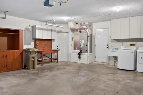 603 Waterwood Drive Yalaha FL 34797