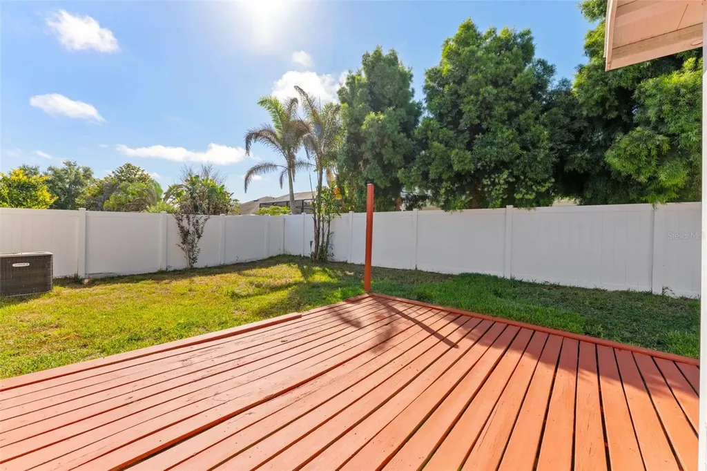 2916 Winglewood Circle Lutz FL 33558