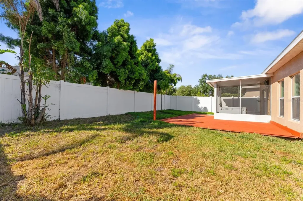 2916 Winglewood Circle Lutz FL 33558