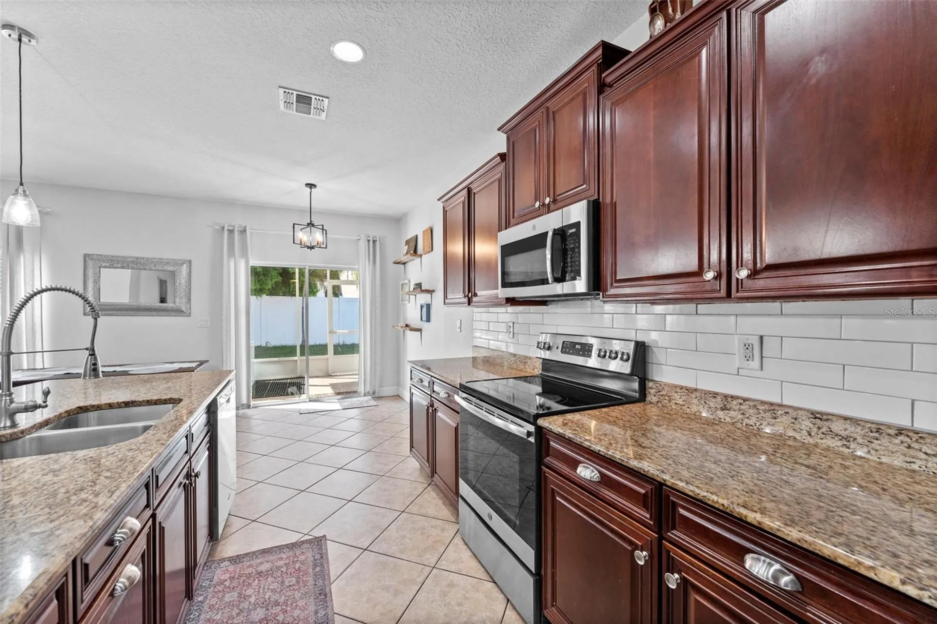 2916 Winglewood Circle Lutz FL 33558