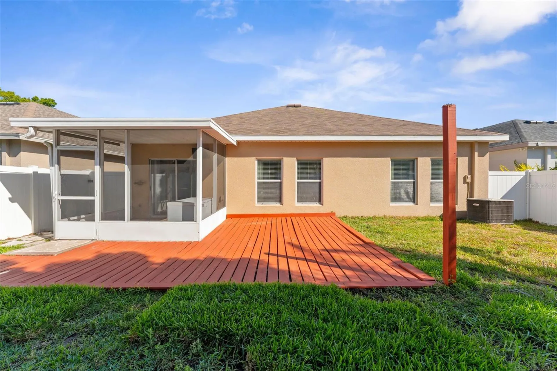 2916 Winglewood Circle Lutz FL 33558
