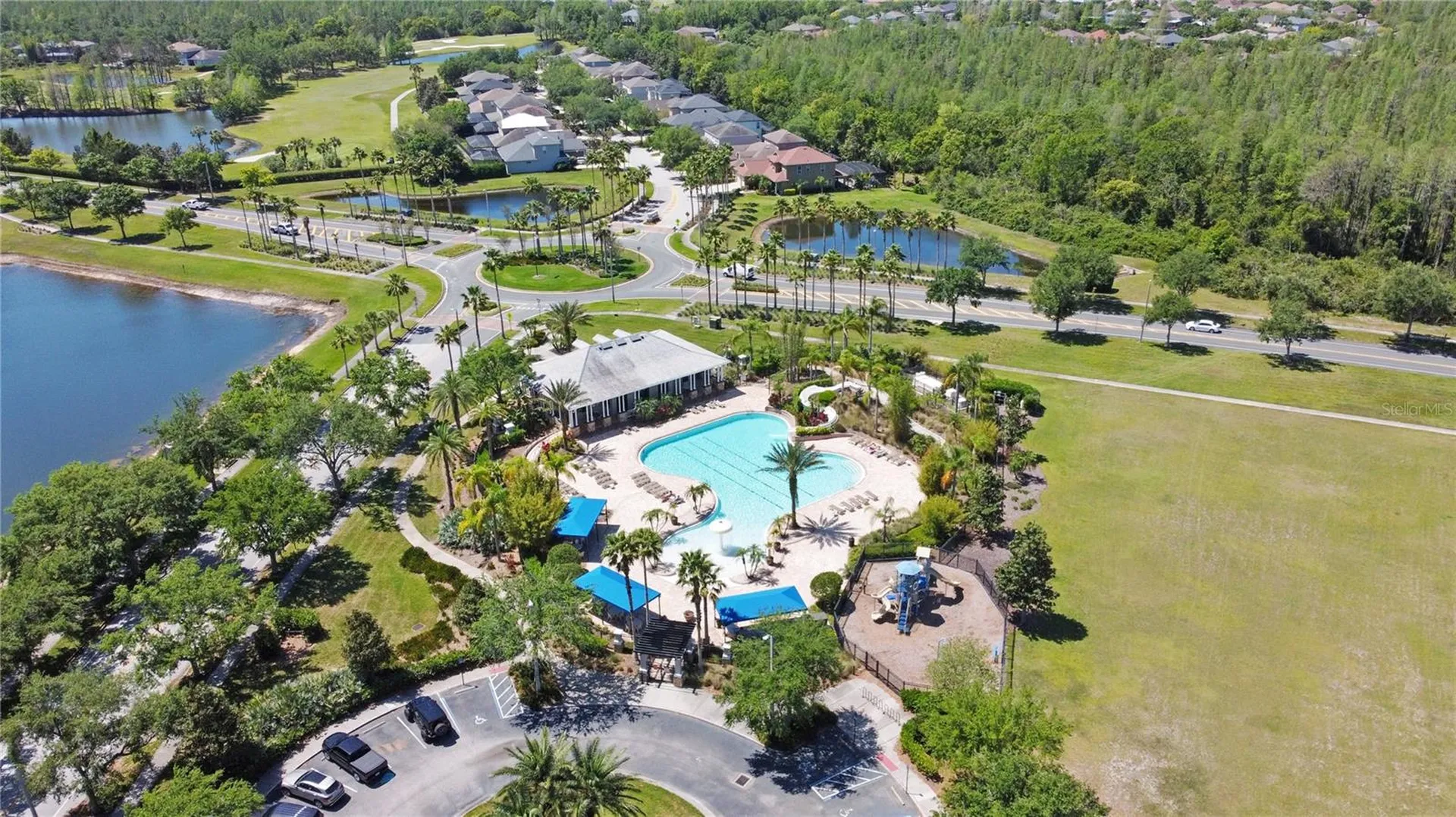 2916 Winglewood Circle Lutz FL 33558