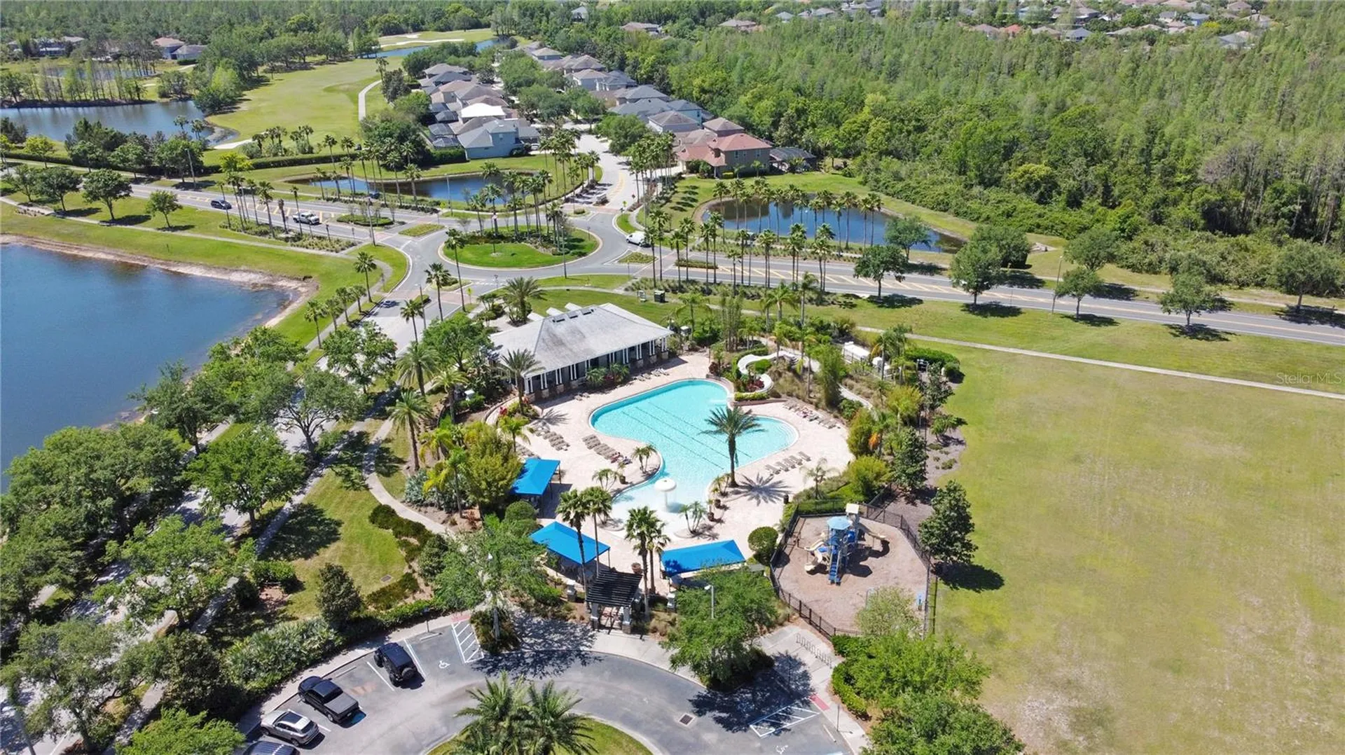 2916 Winglewood Circle Lutz FL 33558