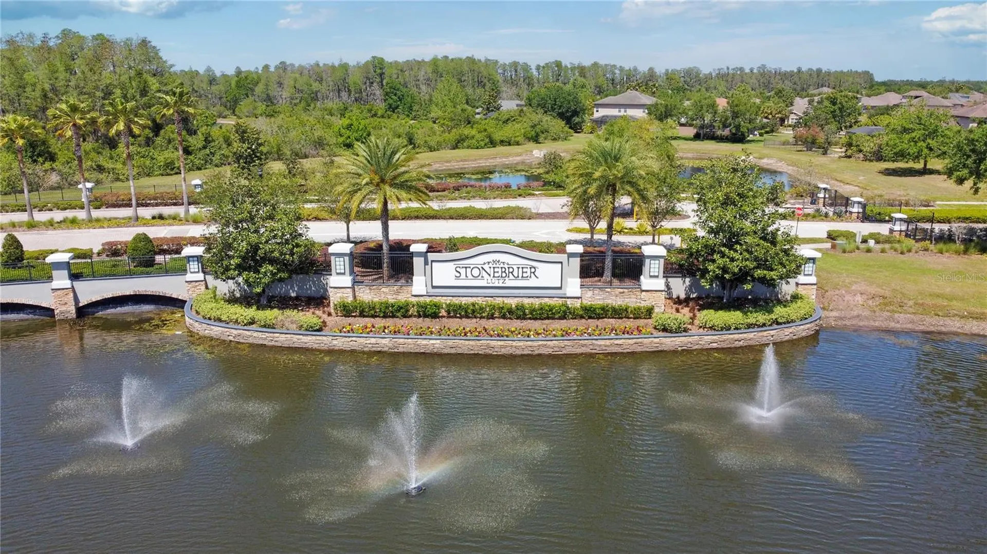 2916 Winglewood Circle Lutz FL 33558