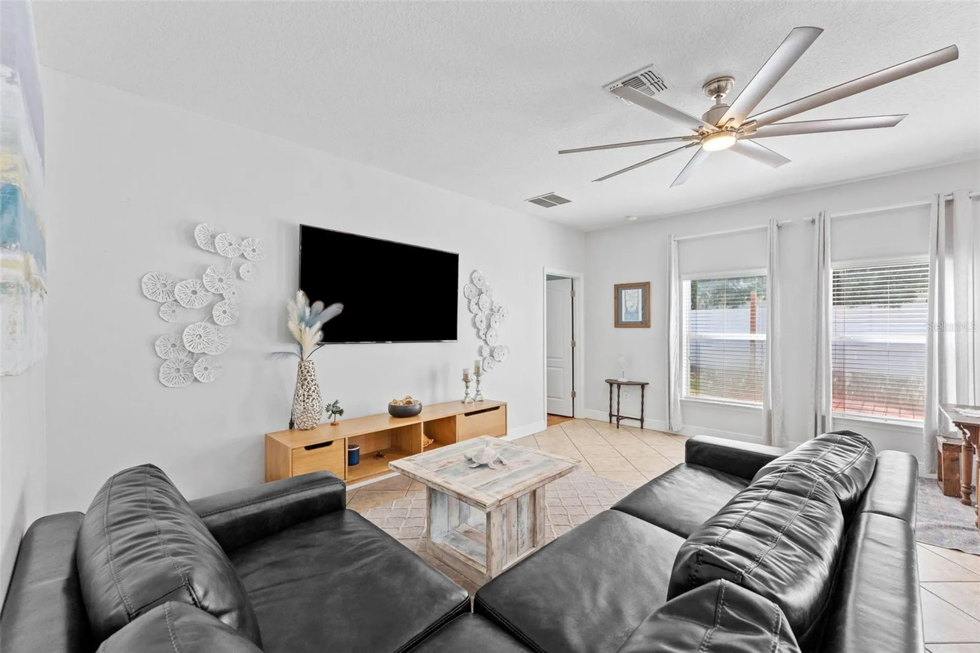 2916 Winglewood Circle Lutz FL 33558