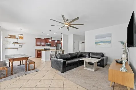 2916 Winglewood Circle Lutz FL 33558